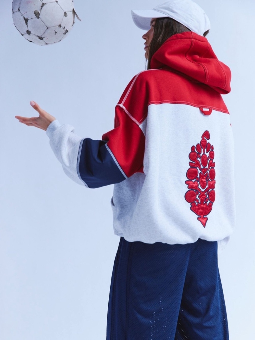 NWT Free People Movement S Final Call Colorblock Logo Hoodie in Cranberry Combo - Picture 2 of 7
